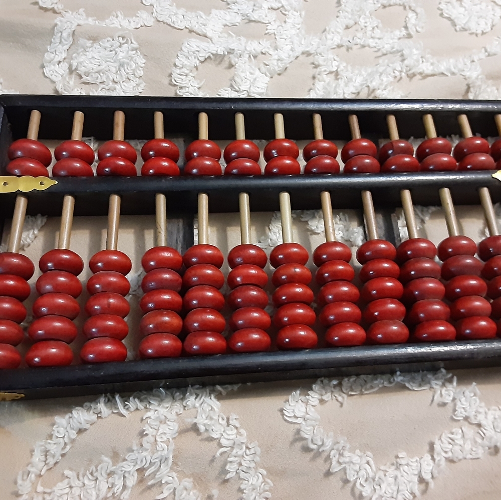 Vintage Lotus Flower Brand Chinese Abacus 13 rods 91 beads